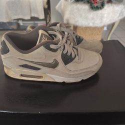 Nike Air Max Men Size 8