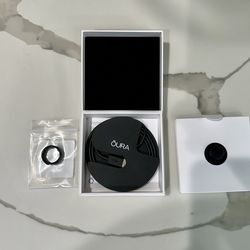 Oura Ring Gen 3 – Size 11 Black (Never Used, Includes New Charger)