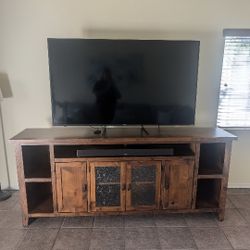 TV Stand 