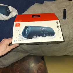 JBL Charge 5 Waterproof Bluetooth Speaker