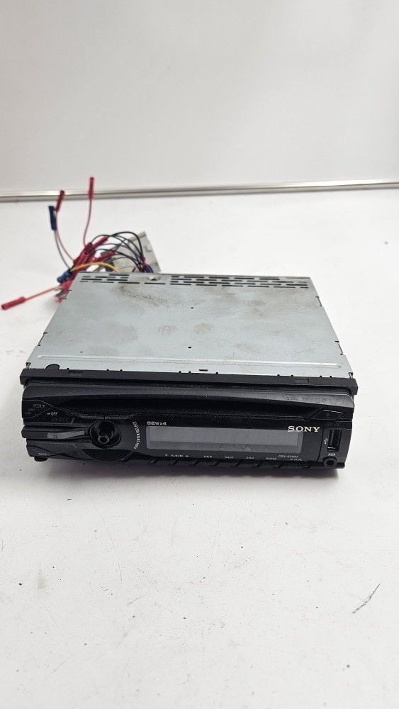 Sony CDX-GT40U Car Dash Stereo AM FM Radio Receiver MP3 AUX USB CD Player