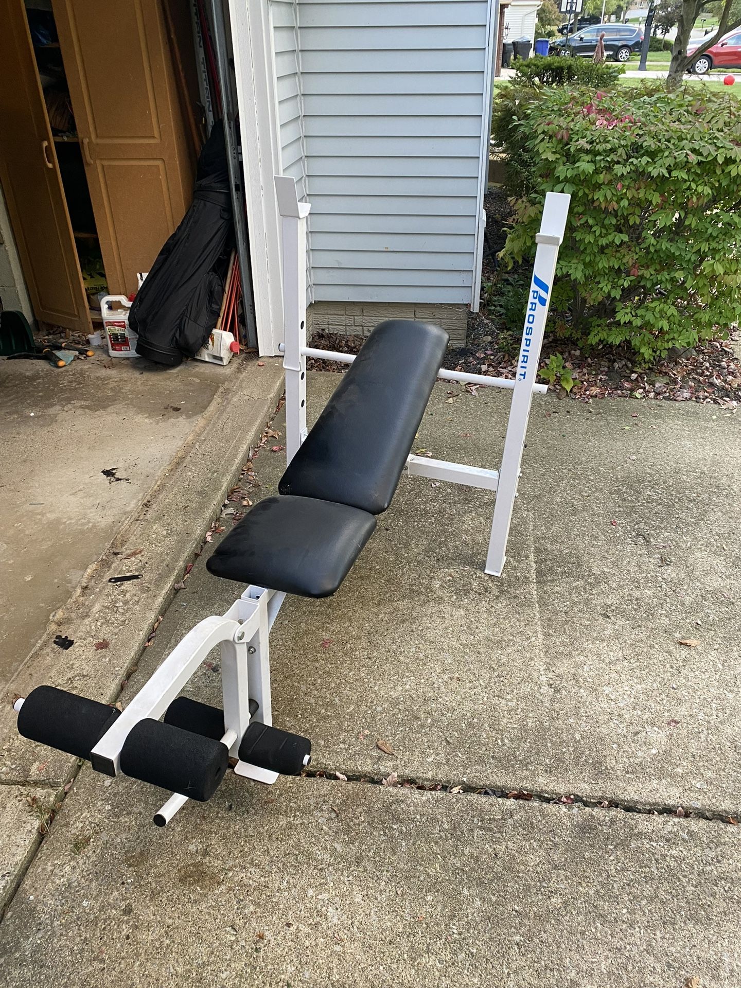 Weight lifting Bench
