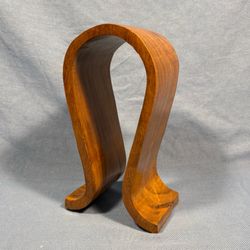 Greek Omega Shaped Headphones Stand