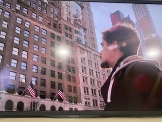 32 Inch Insignia Tv With Mounts