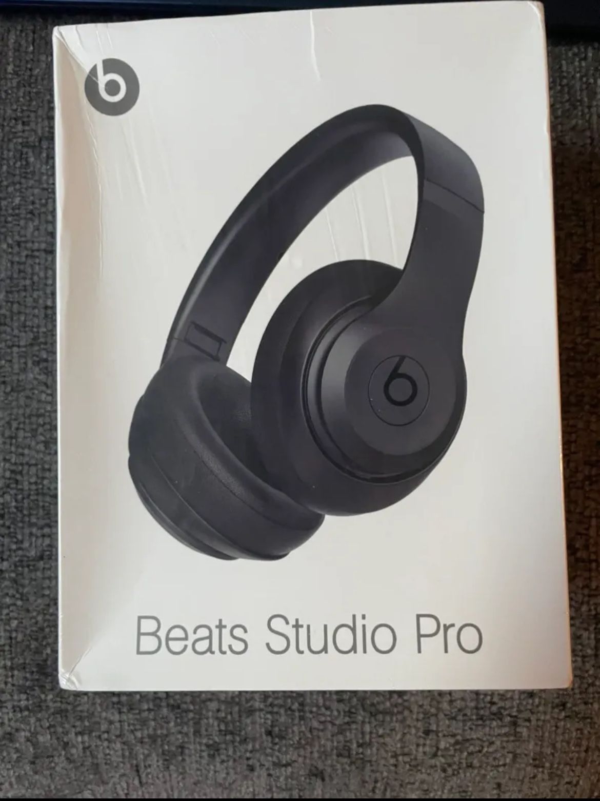 Beats Studio Pro