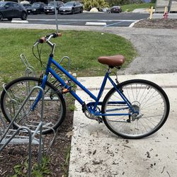 Blue Vilano H2 Commuter bike 