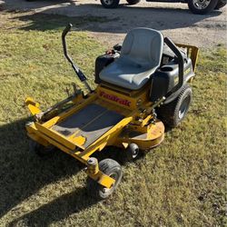 36 in Deck hustler fastrak mower