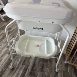 INFANS 2 In 1 Bathtub 