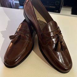 Size 11 1/2 Johnson and Murphy tassel loafers