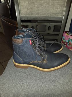 Levi Dress Boots