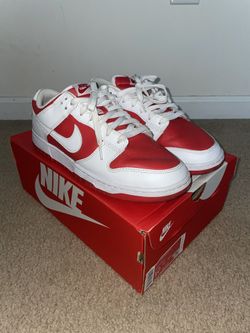 nike dunk low championship red