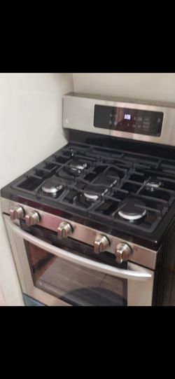 LG STOVE $300