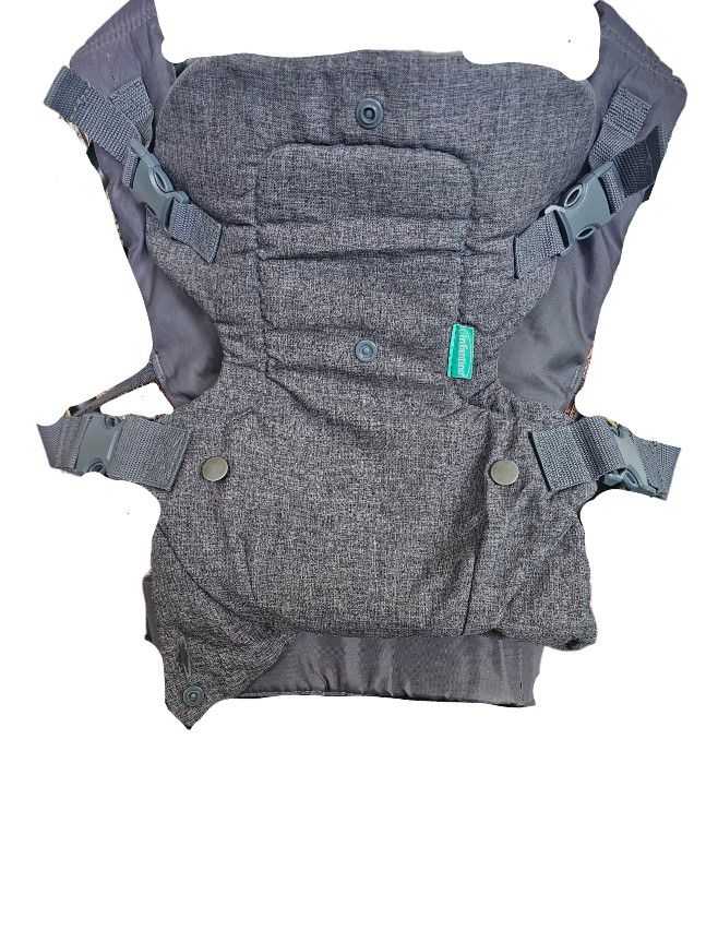 Infantino Flip 4-in-1 Convertible Carrier Grey Newborn And Infants 