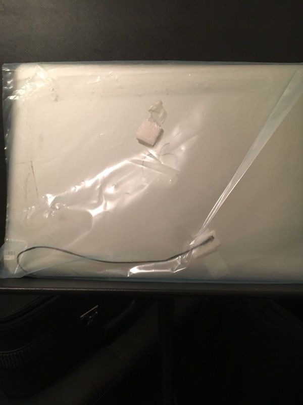 Brand new MacBook Pro 13” replacement screen