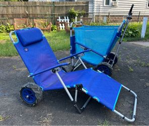 Blue Beach Lounger Chair and Wagon Cart Set
