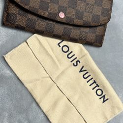 Louis Vuitton Emilie Wallet 