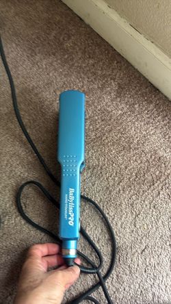 Flat iron Nano titanium Babyliss pro