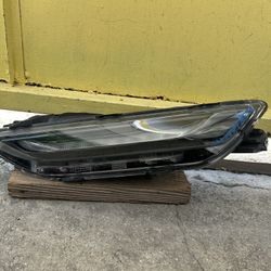 2019-2021 CHEVY BLAZER LH HEADLIGHT OEM