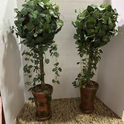 Pair Of Faux Topiary Home Decor 