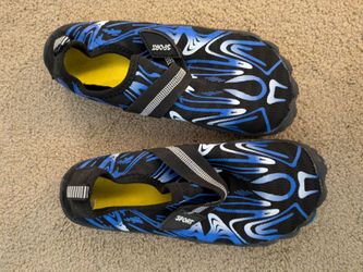 Sport Water Shoes Kids Size 4~New