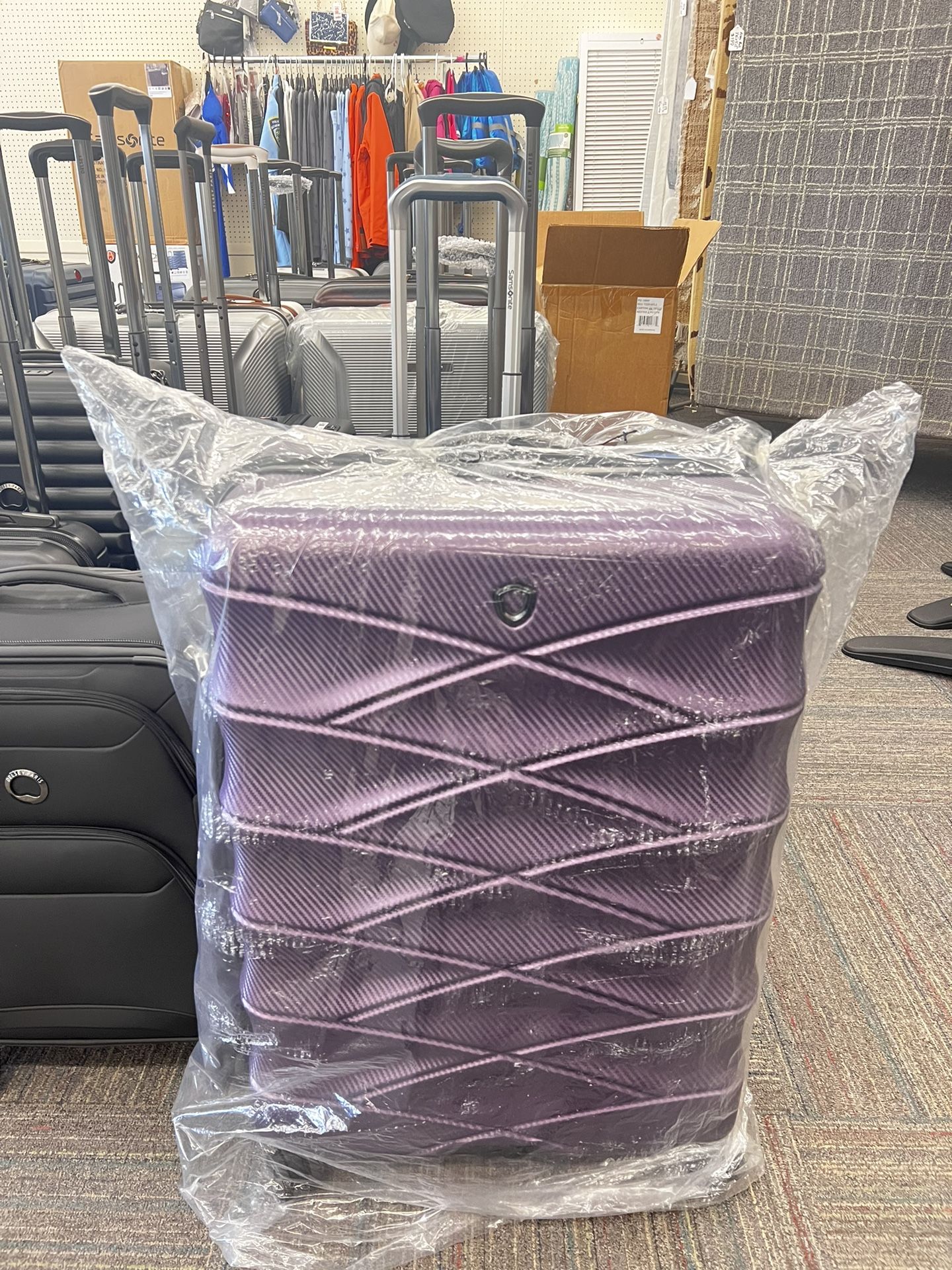 Traveler's Choice Granville II 2-piece Luggage Set, New In Box