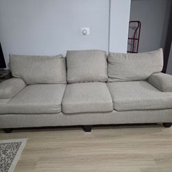 Sofa / Couch