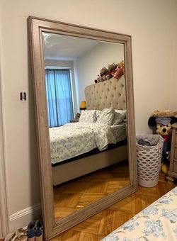 Dresser/Mirror