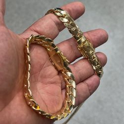 -Just arrived-14k premium gold Plated polished And Heavy Miami Cuban set🔥🔥