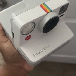 Polariod Camera 