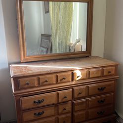 Dresser With Built-in Mirror