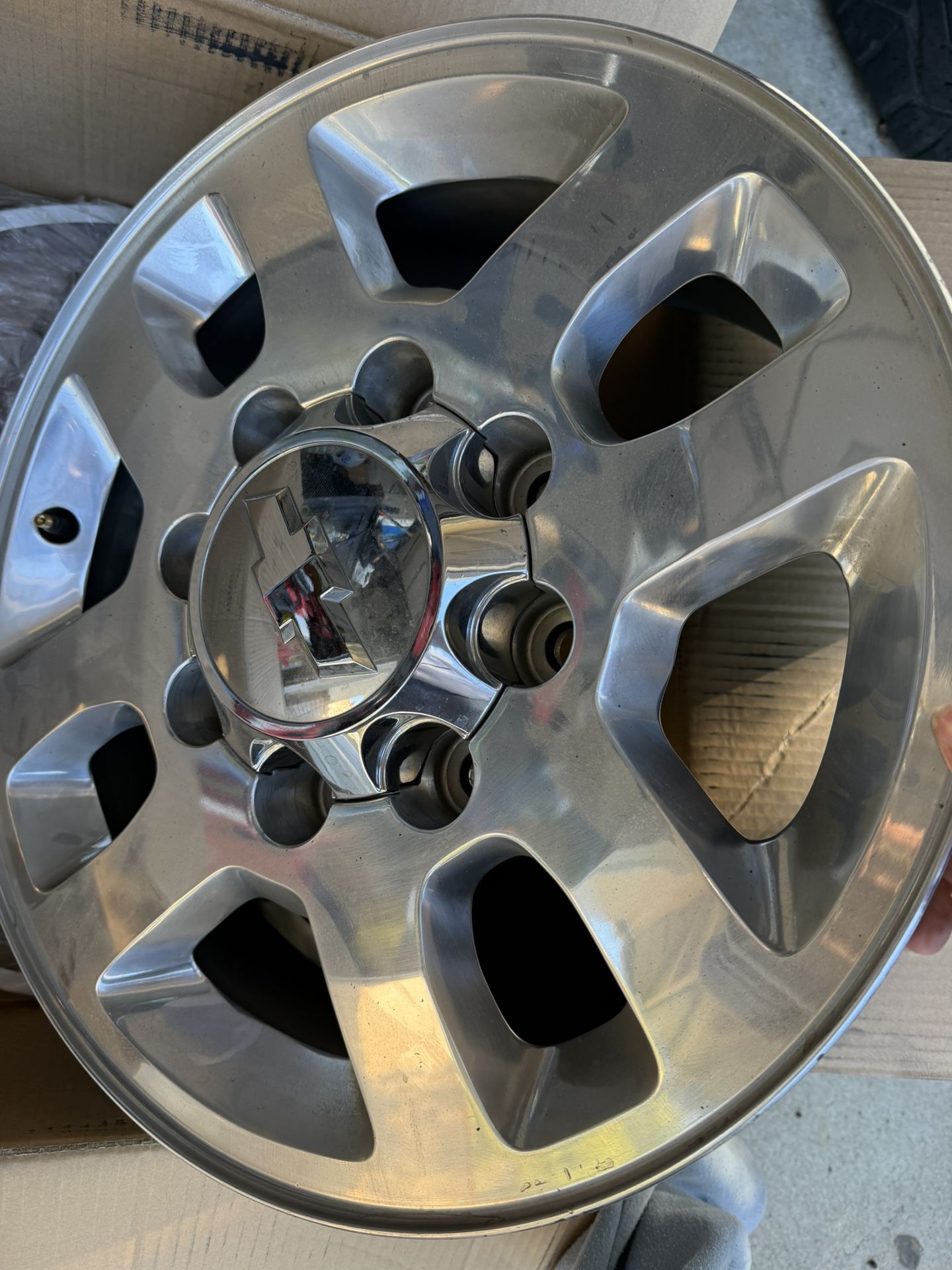 Chevy 2500 Rims 18”