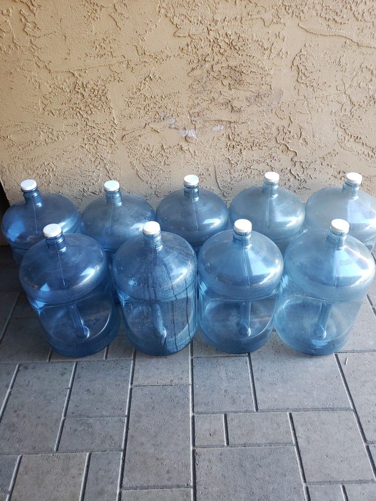 5 Gal Water Containers