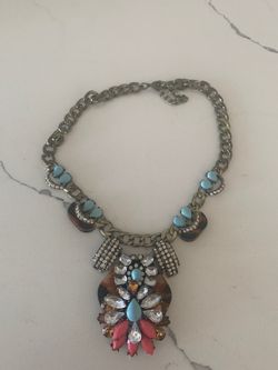 Fashion necklace