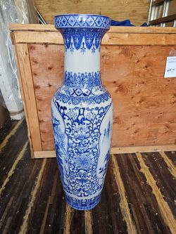 Ceramic vase