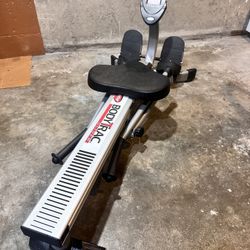 Rowing machine - Lightweight - Easily Storable