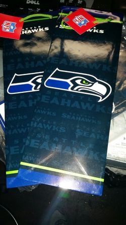 2 new wine our gift bags SEATTLE Seahawks