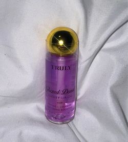Truly Luxury Lip Oil
