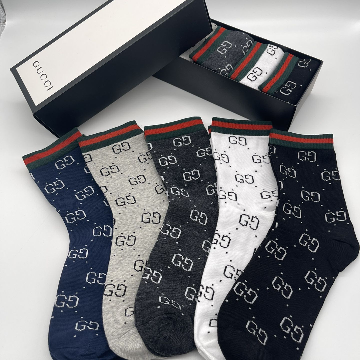 Brand New In Box UNISEX Five Pair Gucci Socks for Sale in Daly City, CA -  OfferUp