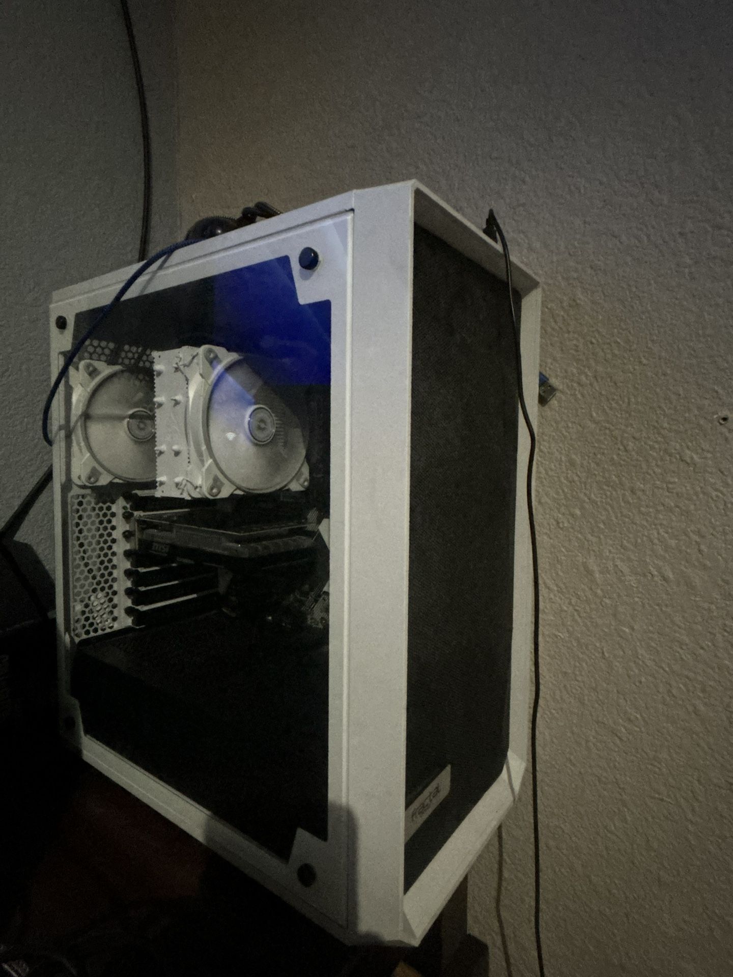 Gaming Pc With Keyboard Mouse