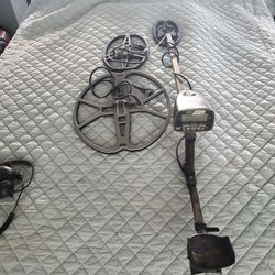 AT PRO WITH THREE COILS NO HEADPHONES!!!