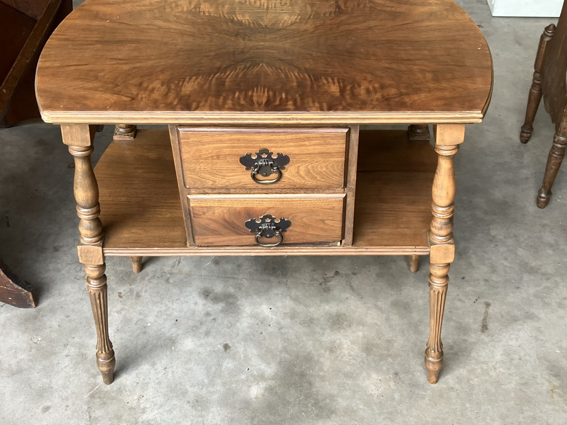 Small Vintage Side Table With 2 Drawers