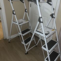 ESCALERAS / Ladder Step Stool