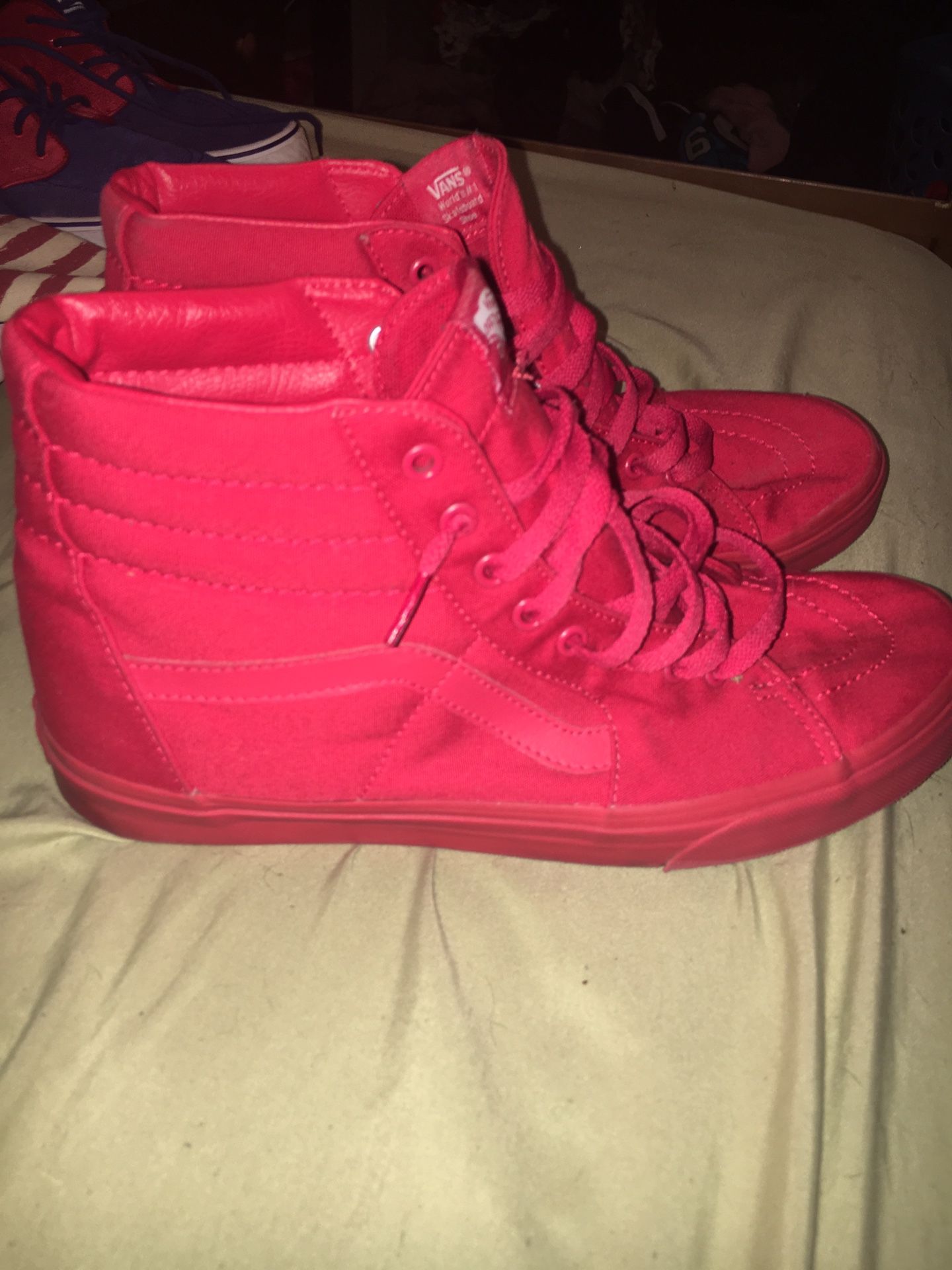 RED HI-TOP VANS SIZE 12 LIKE NEW