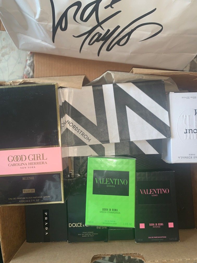 Brand New Women Valentino Born In Roma Stravaganza Perfume Size 3.4 FL OZ.(100ml)