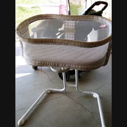 Bassinet 