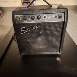 SP.10 Squier Amp