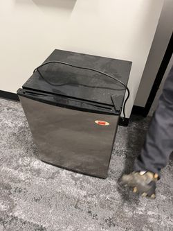 Mini Fridge