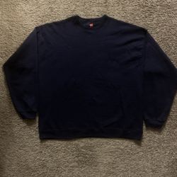 navy sweatshirt 