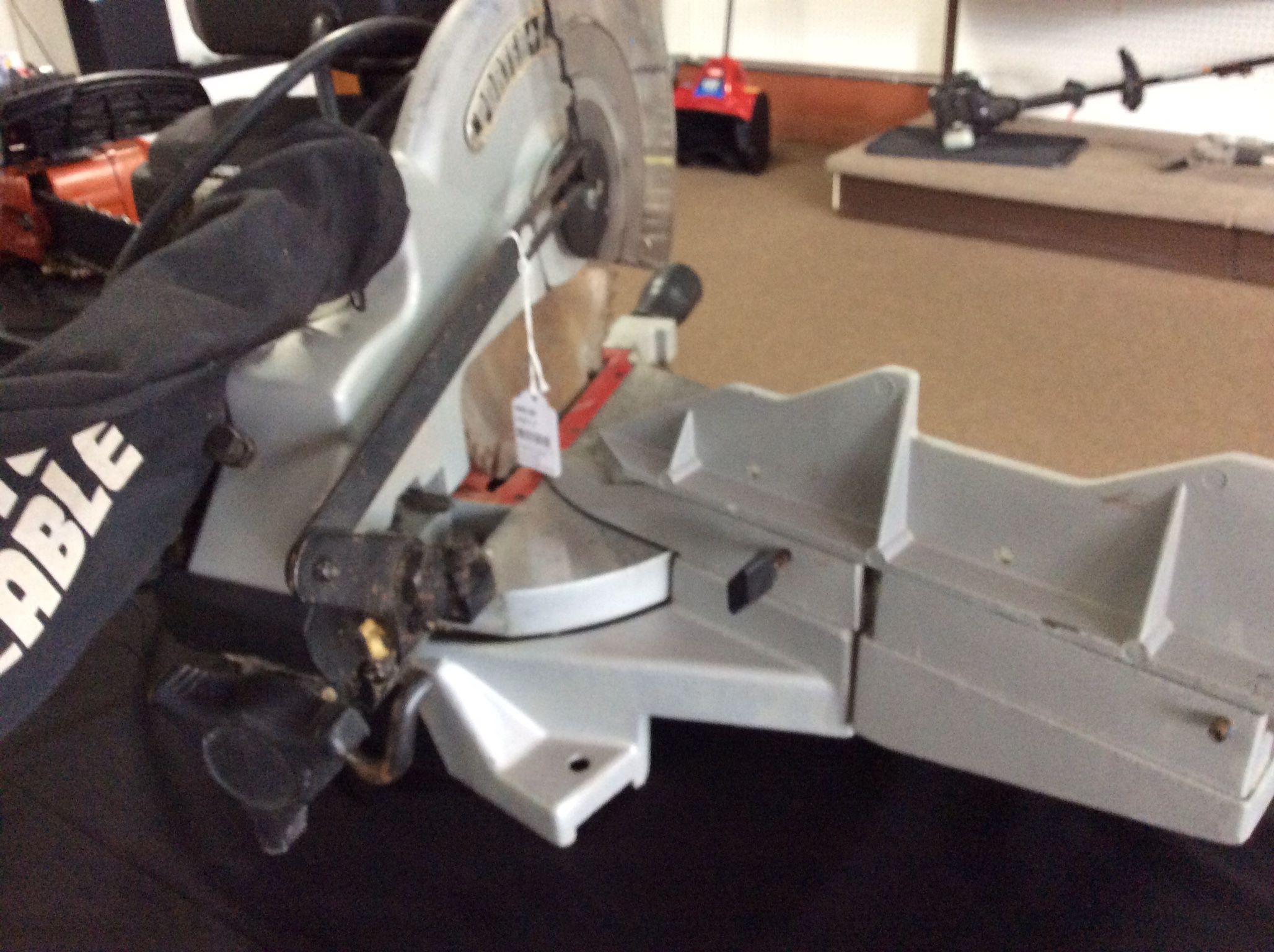 Porter Cable 10” Compound Mitre Saw 439711 2J for Sale in Rockford, IL