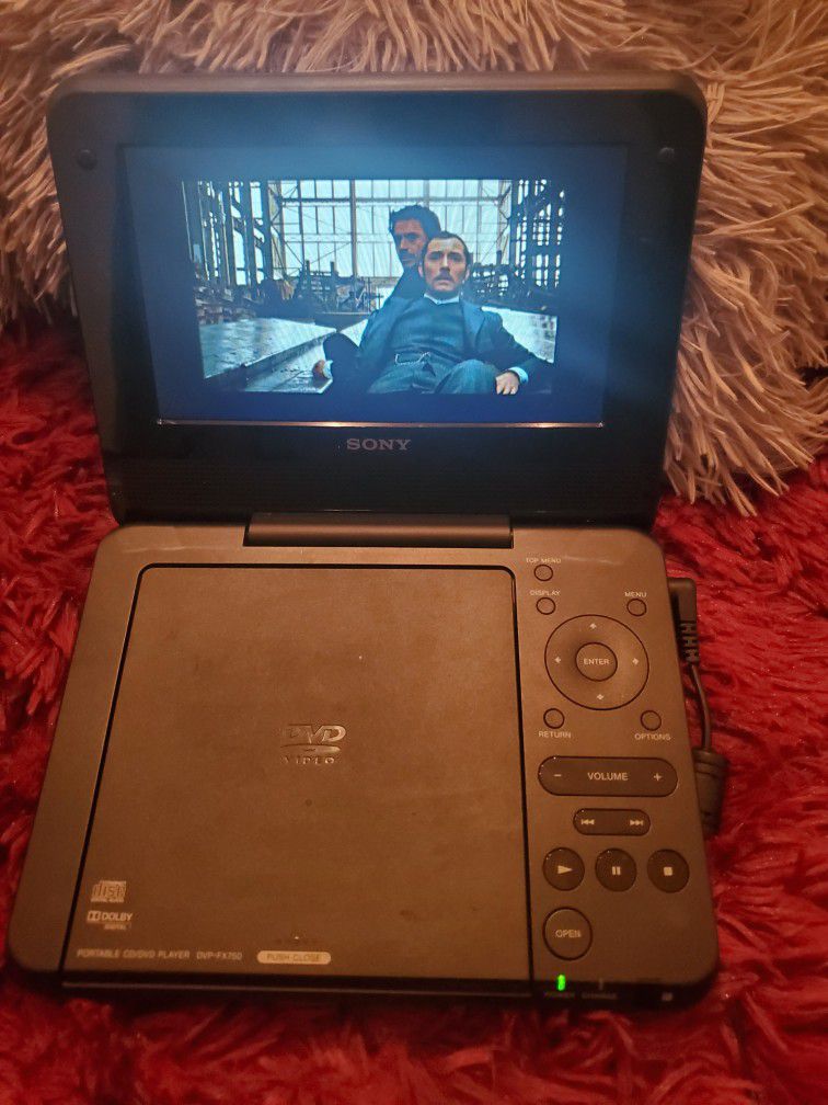 DvD Player  With Accessories 